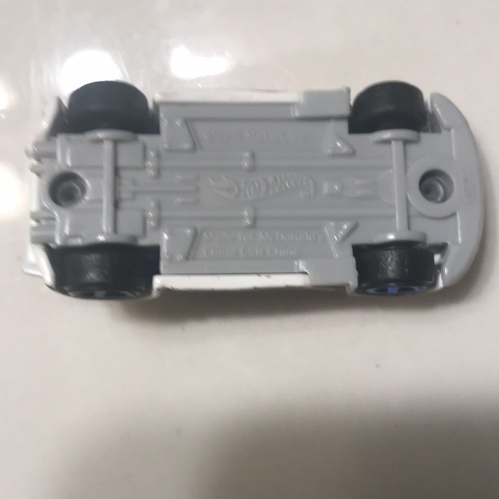 Hot wheels team Hot Wheels McDonald’s car 2012 - Picture 6 of 6
